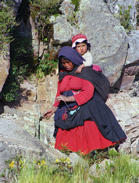 Indienne, le Taquile, lac Titicaca, Prou