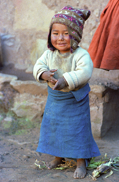 Petit enfant, le Taquile, lac Titicaca, Prou