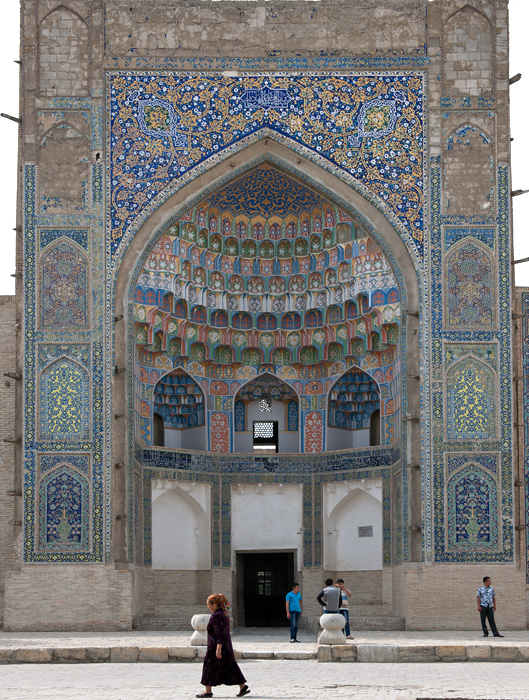La Madrasa Abdul-Azizxon, Boukhara, Ouzbkistan