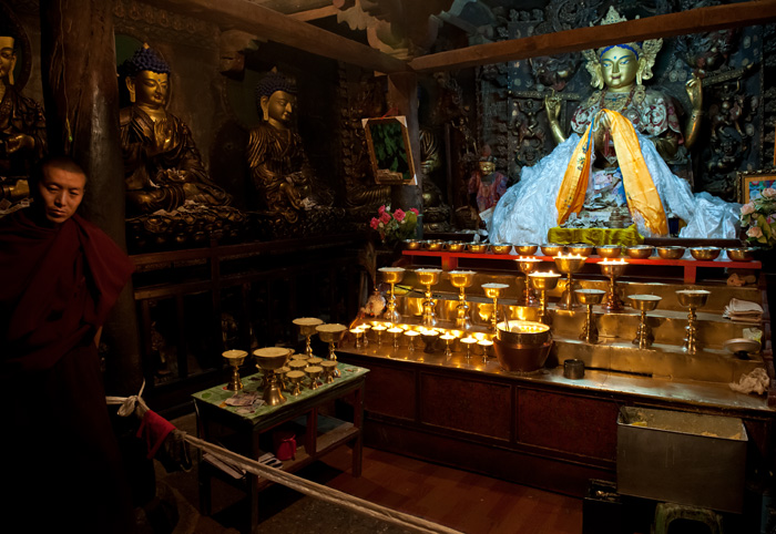 Grand Bouddha, monastre de Shalu, Tibet, Chine