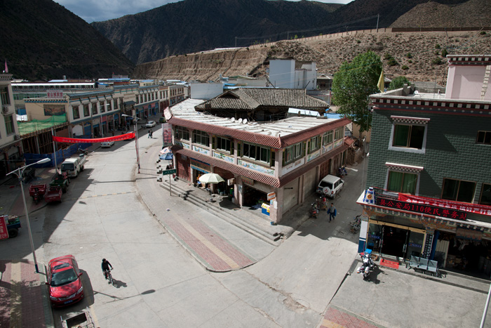 La ville de Zogang, Tibet, Chine