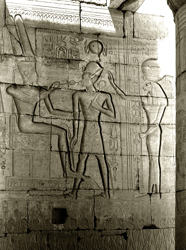 Mur avec bas-relief, Ramessum, Louxor, Egypte