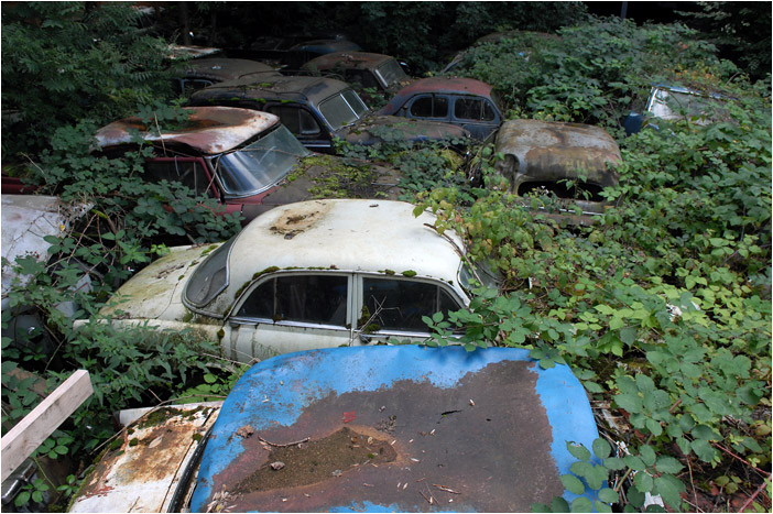 Rust in Peace, cimetire des voitures de Kaufdorf, Suisse