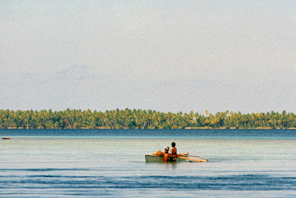 Pche dans le lagon, Manihi, archipel des Tuamotu