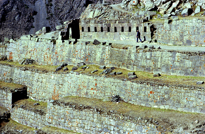 Les murs de la forteresse Inca de Ollantaytambo, Prou